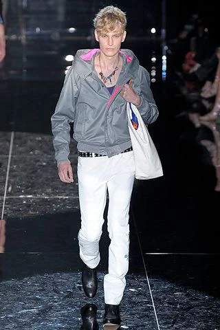 Look 30
